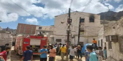 مصرع امرأتين في حريق مبنى سكني بمنطقة القلوعة بعدن