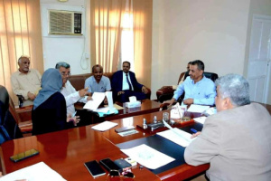 وزارة التخطيط تدعم جهود السلطة المحلية بشبوة في الجوانب الخدمية
