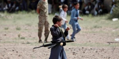 الحوثي يستغل أحداث فلسطين لتجنيد الشباب والأطفال