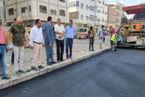 الداؤودي يؤكد حرص السلطة المحلية على تلبية الإحتياجات ذات الأولوية في مديرية المنصورة