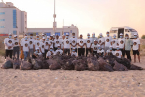 انتقالي حضرموت يواصل حملة النظافة التطوعية  لشوارع وشواطئ المكلا