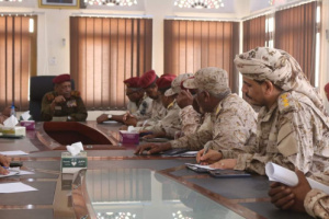 إستعداد لتدشين العام التدريبي الجديد ، قائد المنطقة العسكرية الثانية يجتمع  برؤساء الشعب لمناقشة خطط 2024م