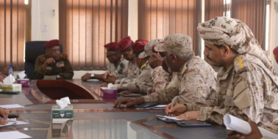 إستعداد لتدشين العام التدريبي الجديد ، قائد المنطقة العسكرية الثانية يجتمع  برؤساء الشعب لمناقشة خطط 2024م