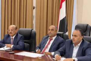 فشل احتواء الخلافات بين محافظ البنك المركزي ووزير المالية