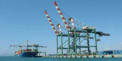 رئيس موانئ عدن: ارتفاع التأمين البحري على السفن المتجهة لليمن إلى 200%
