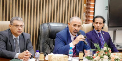 الرئيس الزُبيدي يرأس اجتماعا للمكتب التنفيذي للعاصمة عدن