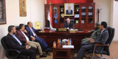 وزير الصناعة والتجارة يبحث مع قائد قوات الحزام الأمني تنظيم الإجراءات الأمنية لتسهيل انسياب السلع التجارية