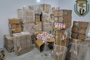 دفاع شبوة تحبط تهريب كمية من الأدوية المخدرة بمدينة عتق 