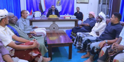 رئيس الهيئة التنفيذية المساعدة يبحث مع مقادمة الخبر للهجن بتريم سبل دعم الفعاليات التراثية