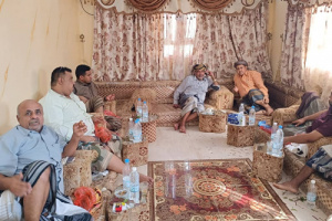 الحالمي يزور وزير الدفاع الأسبق اللواء محمود الصبيحي في منزله بالصبيحة