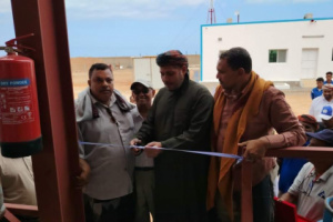 محافظ سقطرى يفتتح محطة جديدة لتعبئة الغاز المنزلي بشركة المثلث الشرقي القابضة الإماراتية