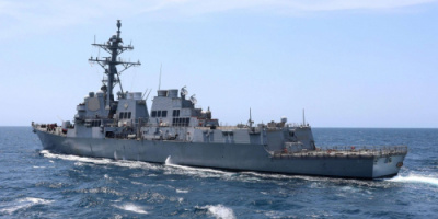 الدفاع الأمريكية: 36 هجوما حوثيا على سفن تجارية منذ نوفمبر