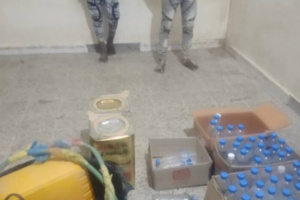 شرطة شبوة تضبط مصنع محلي للخمور بمدينة عتق