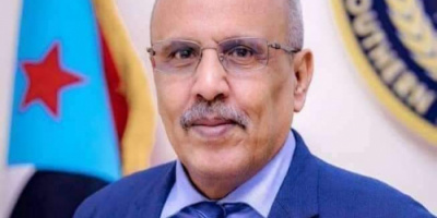 الكثيري يُعزي عضو الجمعية الوطنية الكابتن ماهر السروري في وفاة والده