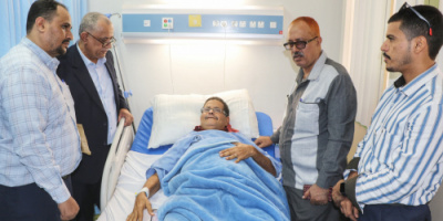 مدير مكتب رئيس مجلس القضاء يطمئن على صحة مدير إعلام النيابة العامة 