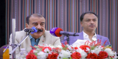 اللواء بن بريك يدعو معلمين حضرموت بتعليق الإضراب الذي يدفع ثمنه الطلاب