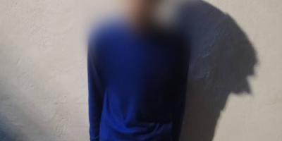 شرطة كريتر تلقي القبض على المتهم بقتل الطفلة شمس خالد