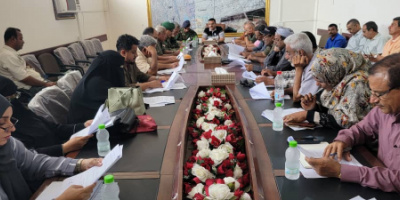  مدير عام المنصورة يشدد على ضرورة تنفيذ الخطط الرمضانية لعمل المكاتب التنفيذية والأجهزة الأمنية خلال الشهر الفضيل