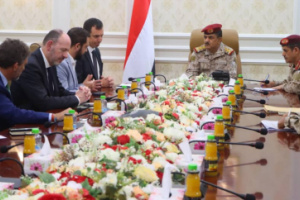 وزير الدفاع يناقش مع وكيل الأمين العام للأمم المتحدة تأمين موظفي المنظمات الأممية