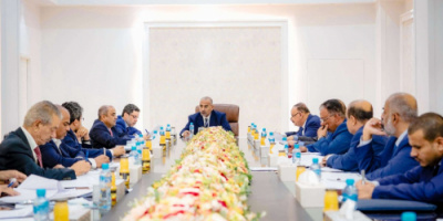الرئيس الزُبيدي يرأس الاجتماع الثالث للجنة العُليا للموارد السيادية والمحلية