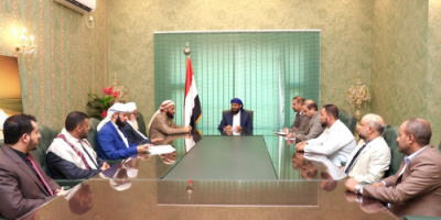 المحرّمي يعقد اجتماعاً موسعاً بوزير ووكلاء وزارة الأوقاف والإرشاد الديني