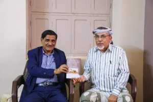 البحسني يطمئن على صحة الإعلامي القدير الشاحت ويزور الشاعر بامطرف والدكتور بن غوث