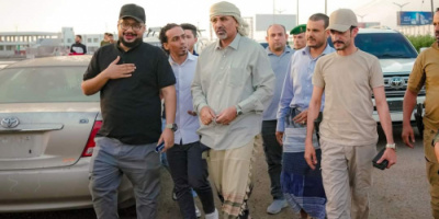 الرئيس الزُبيدي يزور الإفطار السنوي السابع للمجلس العزابي بالعاصمة عدن