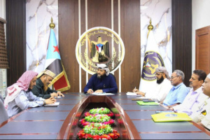 انتقالي العاصمة عدن يعقد لقاءً تشاورياً برؤساء أقسام الفكر والإرشاد بالمديريات 
