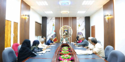 انتقالي العاصمة عدن يعقد لقاءً تشاورياً برؤساء أقسام إدارة الشهداء والجرحى بالمديريات