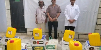 توزيع سلال غذائية لمرضى الأورام و الفشل الكلوي بشبوة