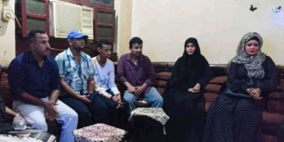 انتقالي الشيخ عثمان يزور أسرة الفقيد والكاتب الصحفي نجيب اليابلي