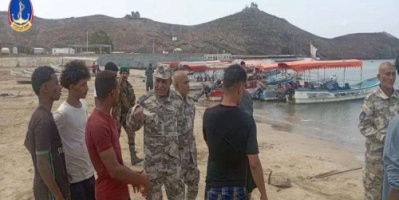 مدير الأمن البحري قطاع عدن يتفقد سير الخطة الأمنية في عيد الفطر