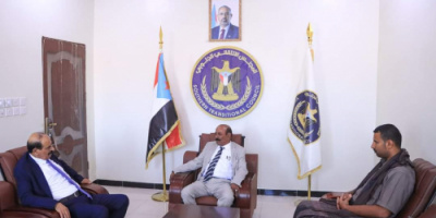 رئيس انتقالي شبوة يناقش مع وكيل المحافظة تعزيز الشراكة بين المجلس والسلطة المحلية وتوحيد الصف الشبواني