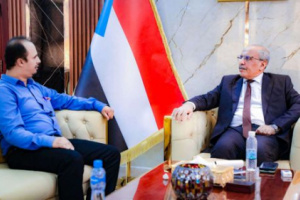 الكثيري يبحث سبل استئناف تشغيل مصنع الأكسجين في العاصمة عدن