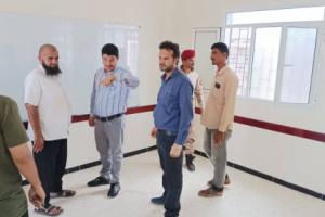الشوبجي يتسلم مشروع بناء مدرسة شهداء الدكة ويتفقد العمل في مشروع بناء 6 مكاتب بالمجمع الحكومي