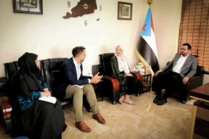 رئيس هيئة الإعلام الجنوبي يستقبل وفد مكتب المبعوث الدولي بالعاصمة عدن