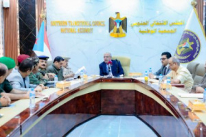 الكثيري يطلع على خطة اللجنة العليا للمناسبات بذكرى إعلان عدن التاريخي 