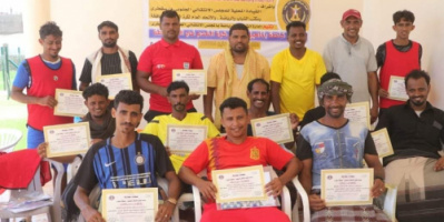إختتام الدورة التدريبية لتأهيل حكام كرة القدم بسقطرى