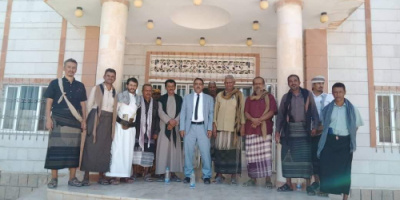 نائب رئيس انتقالي شبوة يزور مكتب النفط والمعادن بالمحافظة