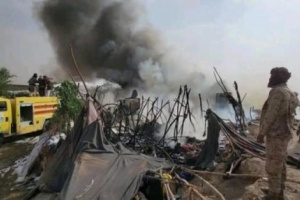 احتراق 51 مأوى للنازحين في مأرب