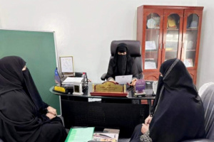انتقالي المهرة يتفقد إدارة تنمية المرأة بالمحافظة
