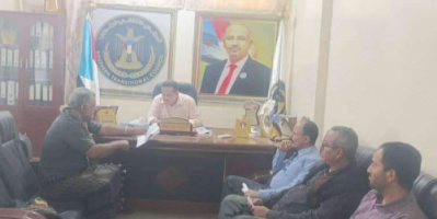 الحالمي يناقش مع مدير عام حبيل جبر التحديات التي تواجه سير العمل بالمديرية