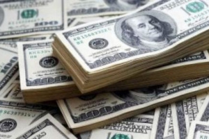 سعر الدولار في عدن وحضرموت اليوم الثلاثاء 2 - 7 - 2024