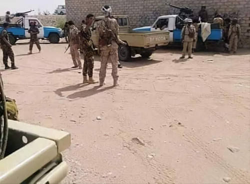 بتوجيهات المحافظ بن الوزير حملة أمنية توقف إطلاق النار بين آل هقش وآل منصور بمديرية الصعيد