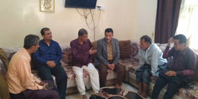 رئيس انتقالي أبين يطمئن على صحة الأستاذ محمد العولقي