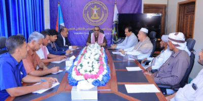 رئيس انتقالي وادي حضرموت يناقش استعدادات إقامة مليونية الهوية الجنوبية