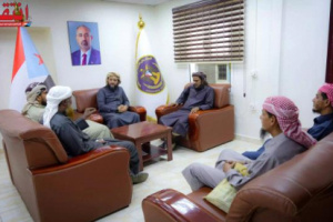 انتقالي العاصمة عدن وإذاعة نور عدن يطلقان جلسة نقاشية لمواجهة التحديات الشبابية