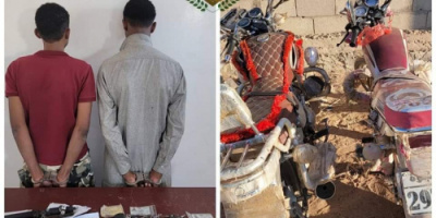 قوات دفاع شبوة تلقي القبض على شخصين بعد قيامهم بعمليات سرقة بمدينة عتق