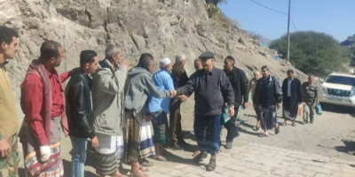 فريق التواصل وتعزيز الوعي السياسي يؤدي واجب العزاء لأسرة الشهيد محمد فضل طالب بالضالع