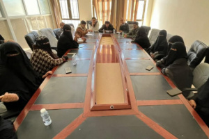 فريق التواصل وتعزيز الوعي السياسي يلتقي القطاع النسوي بمديرية حات في المهرة
